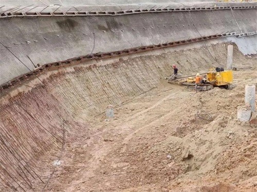 赤水基坑边坡加固